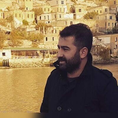 Dostlar Kiraathanesi