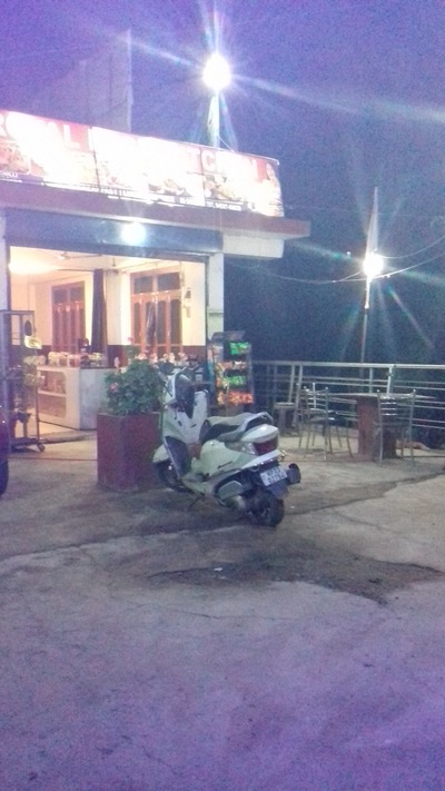 Royal Lush Kitchen photo