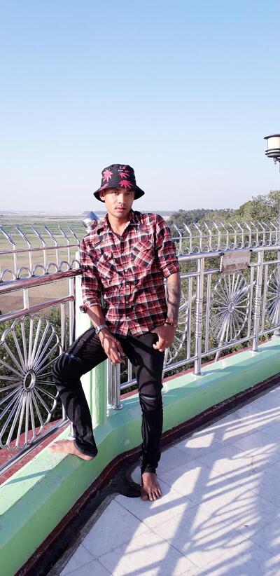အားမာန်သစ် ကဖေး
