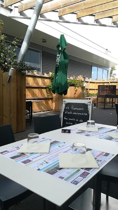 L'escale, parking Super U