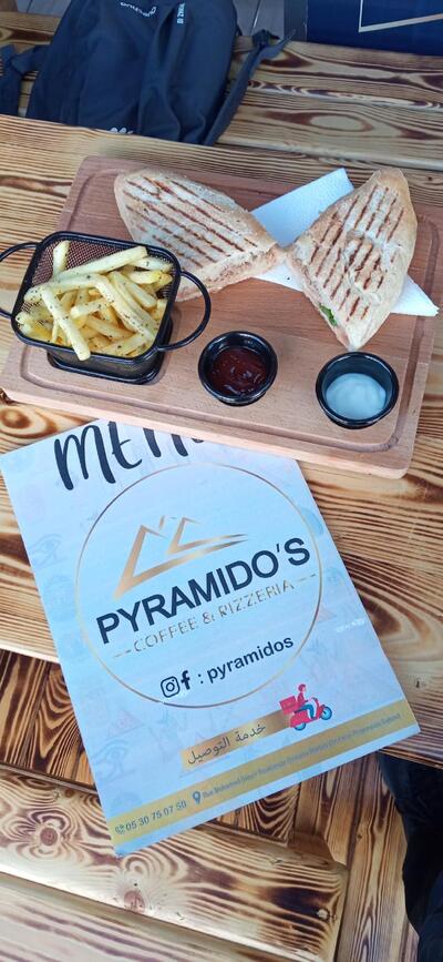 PYRAMIDO'S COFFEE&PIZZERIA