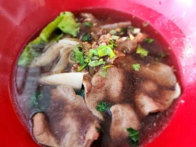 ร้านก๋วยเตี๋ยวราชบุรี(วัดดงมูลเหล็ก168)
