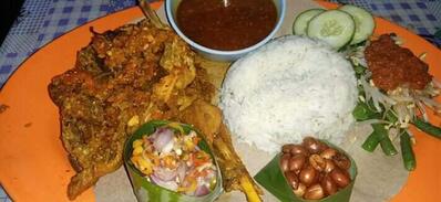 Warung Peni