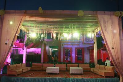 Satkar Hotel - Best Wedding Venue in Tundla, Best Wedding Lawn in Tundla, Pure Vegetarian Restaurant, Couple Cafe in Tundla