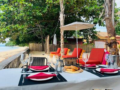 Yao Yai Beach Club