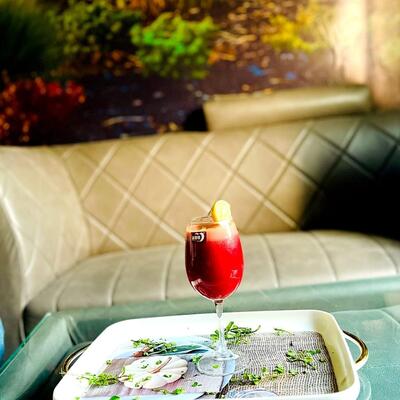 Moonlight family cafe