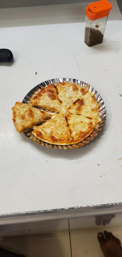 Kiran live puff and cake