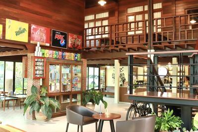 PUNNIPAT CAFE & RESTAURANT (ปัญนิพัฒน์ คาเฟ่ & เรสเตอรองต์)