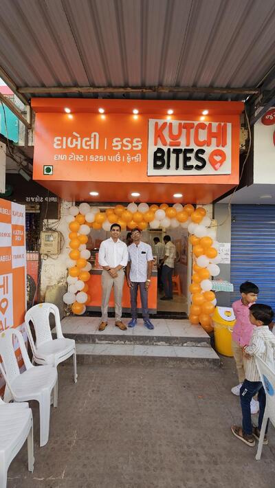 Kutchi Bites Dabeli & Kadak Veraval
