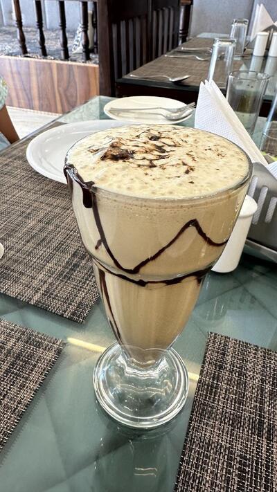 Vegetarian Lounge, Royal's Heritage Gulmarg Road