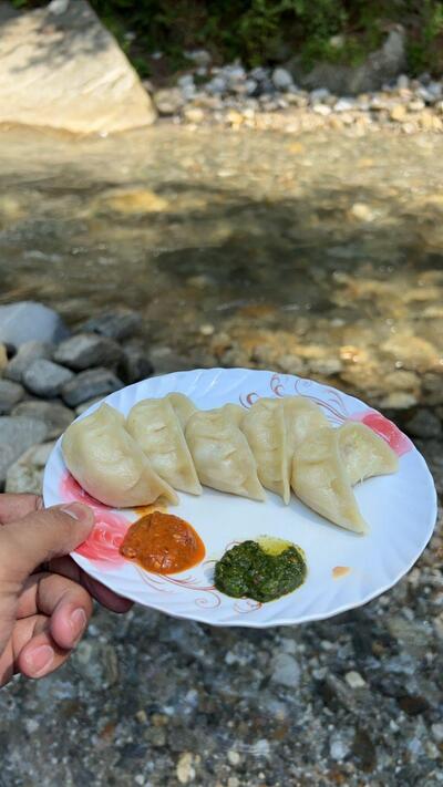 Momo's Shop and View