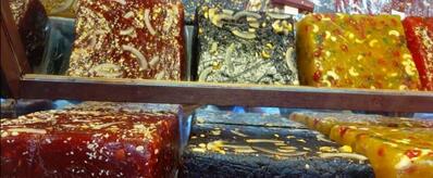 FAMOUS BAKERY AND COOLBAR Arambram