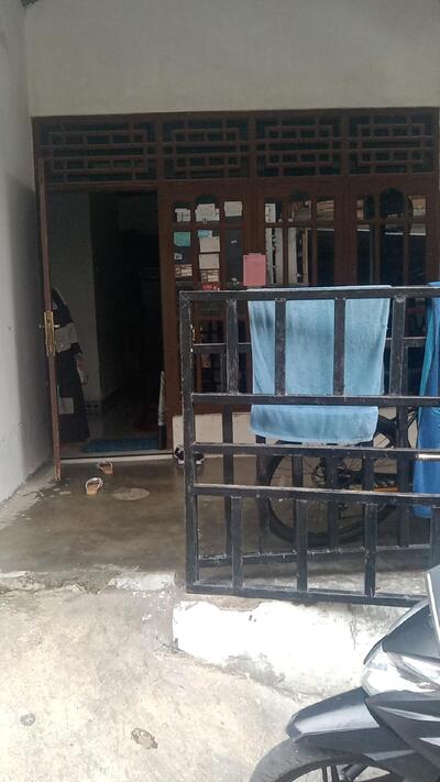 MEGA bintang