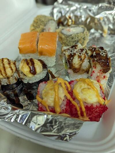 Yesh' Sushi