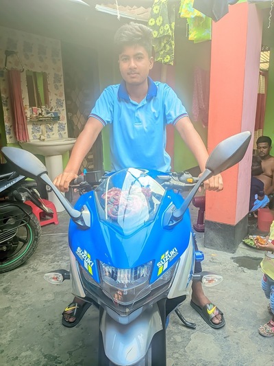 ইমরান পুরি হাউজ