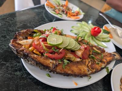 El Hussein Seafood Restaurant