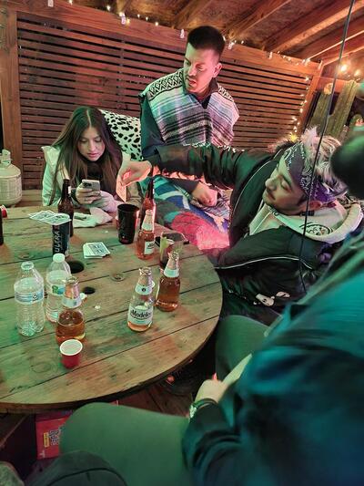 Moon Bar
