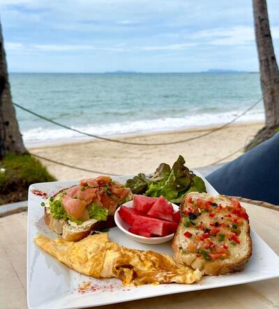WILD WOOD Beach Café
