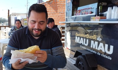 Cachorro quente MAU MAU