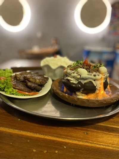 Restaurante e Pizzaria Sr. Bessa/bairro pedras. Itaitinga Ceará Brasil