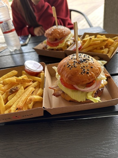 KRUM KRUM FOOD bistro