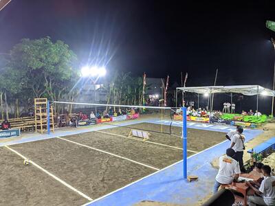 Lapangan Bola Voli Pervom Manggung