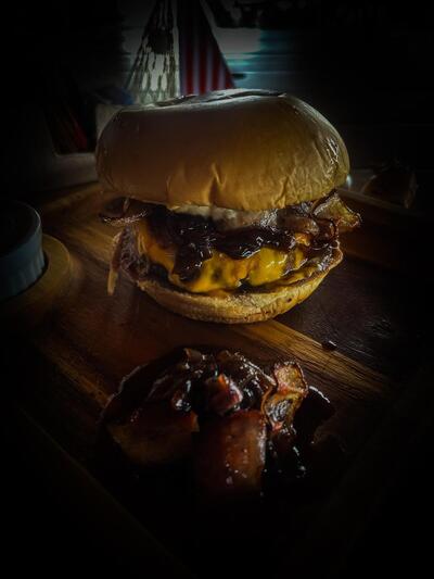 Bonzão Hamburgueria Pé na areia