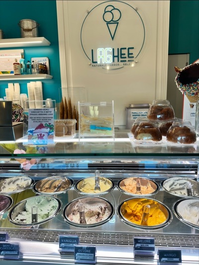Gelateria artigianale/Homemade Ice-cream parlour/Hausgemachte Eisdiele Laghee