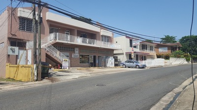 Panadería y Repostería La Moderna