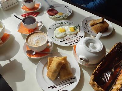 tea road