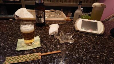 スナック乾杯