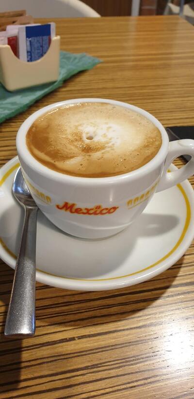 Bar dak cafè di Wu Xiaoyan