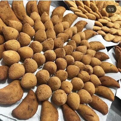 Pizzaria e Confeitaria Flores