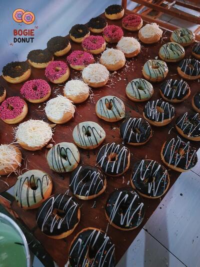 Dunink & Bogie Donut