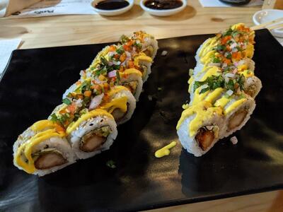 Sushi Light C.C. Mayorca