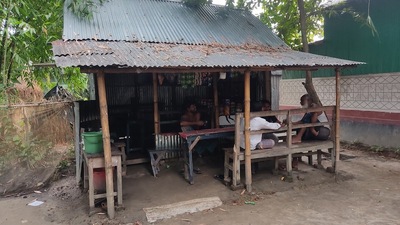 Noyapara razzak tea stall