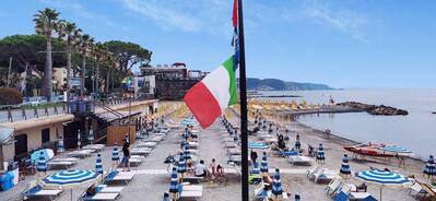 Red Restaurant Bagni Souvenir Loano