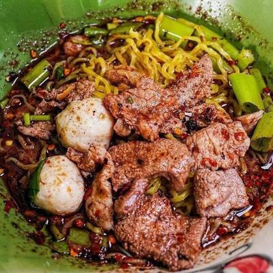 ร้านก๋วยเตี๋ยวเรือโดนใจ