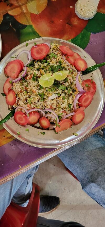 उत्तम रेस्टोरेन्ट एण्ड बिरयानी सेंटर