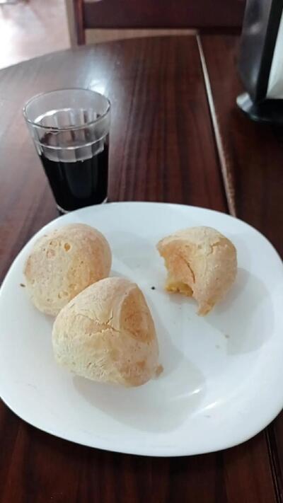 Panificadora Confeitaria & Café Val's