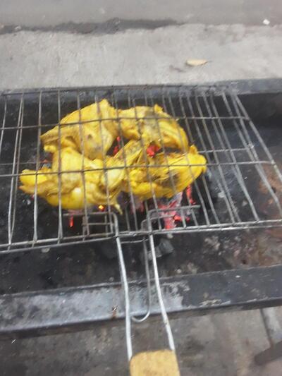 Lesehan Podo Seneng kang Siroj
