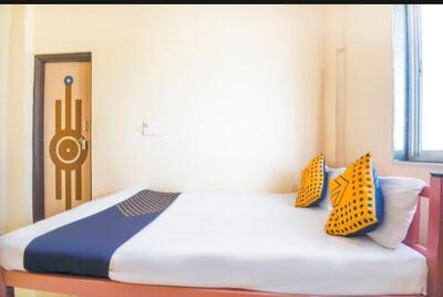 New Shravani Hotel Yatri nivas