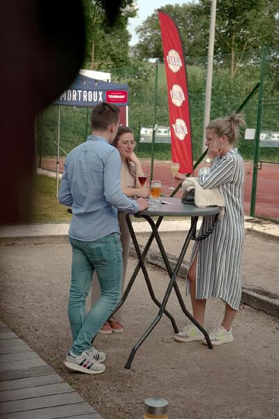 Tchi'nis tennis club