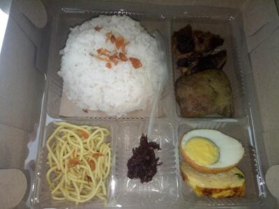 Warung Nasi Saoden Kamal