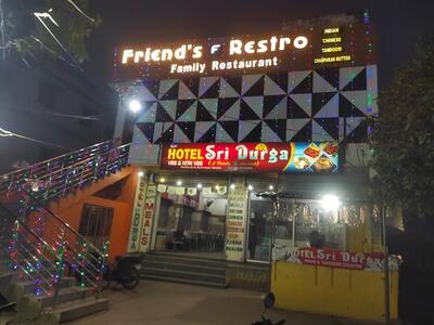 Friend's Restro