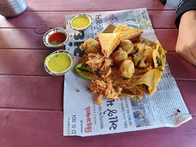 Jay Ambe Dabeli& Vadapav