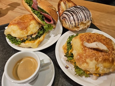 Bäckerei Café Hahn Zeitlarn