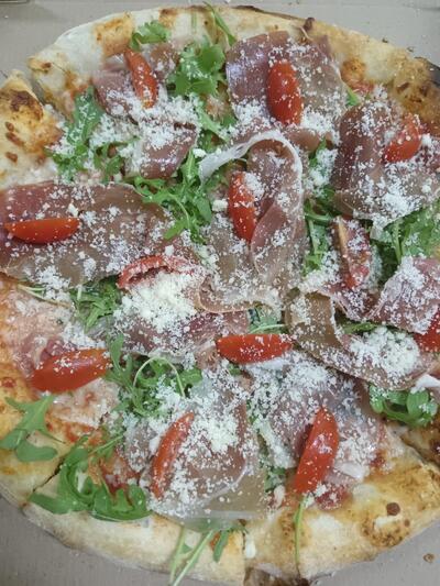 La Pizza Bella