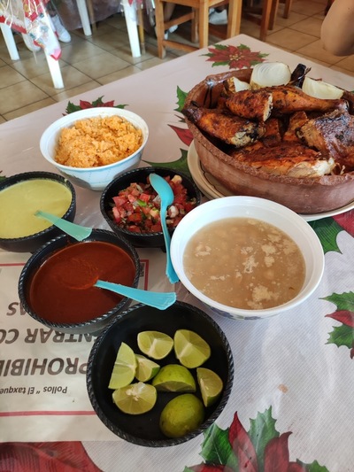 Pollos Al Carbon El Taxqueño 2