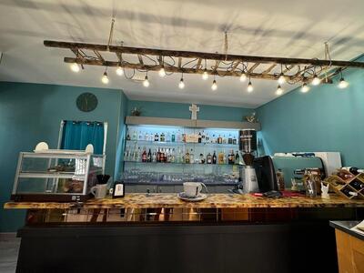 Glamour coffee bar
